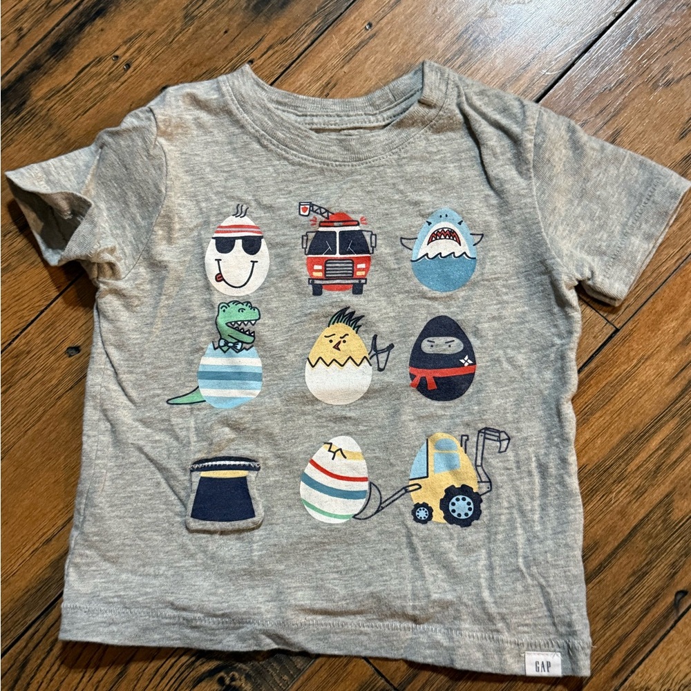 GAP Easter Egg 18-24 month T-shirt